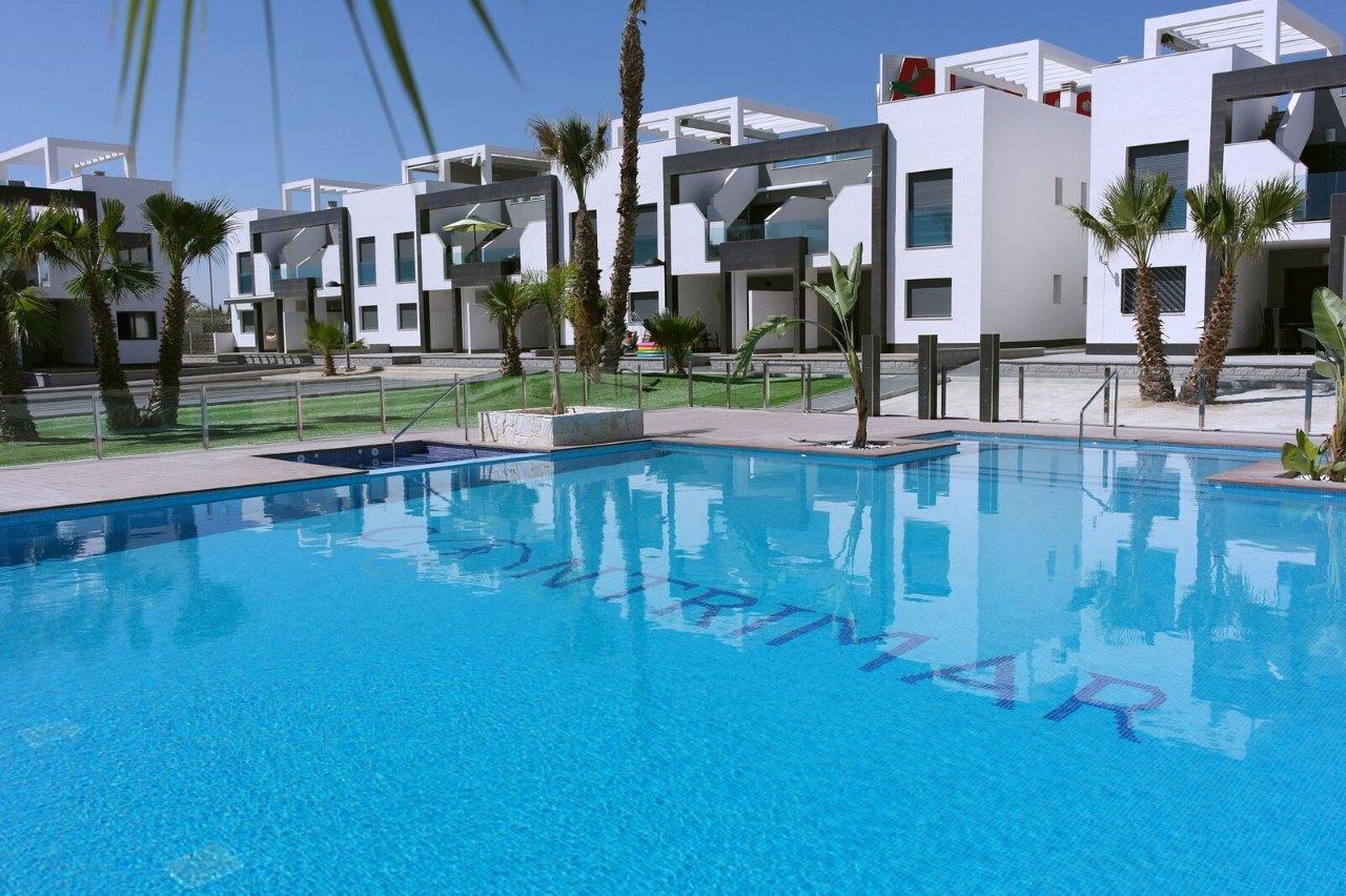 apartment en el-raso ·  218000€
