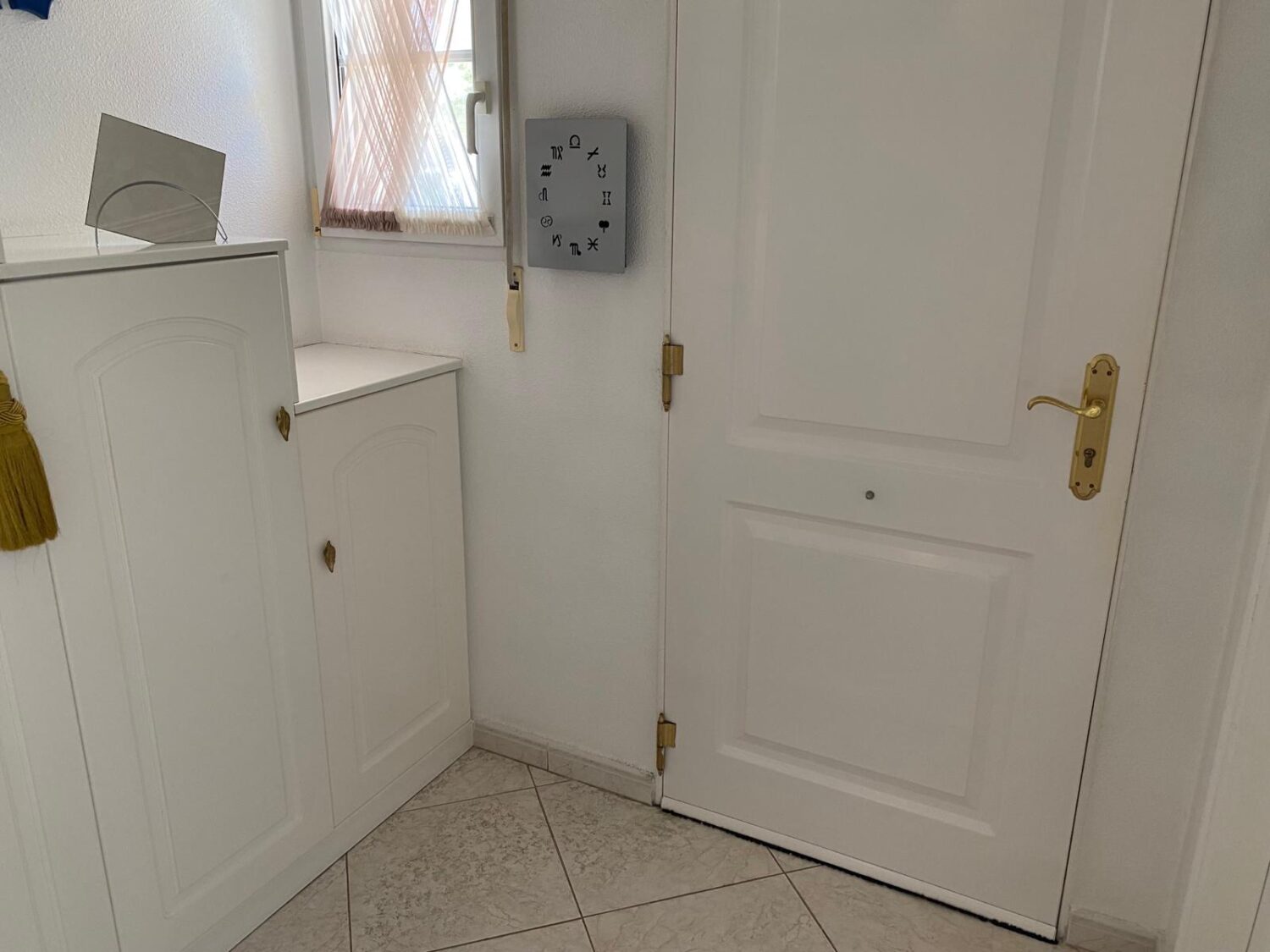 For Sale. Villa in Villamartin