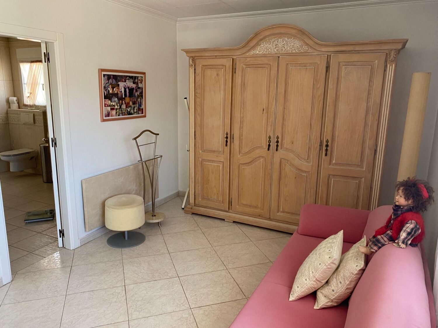 For Sale. Villa in Villamartin