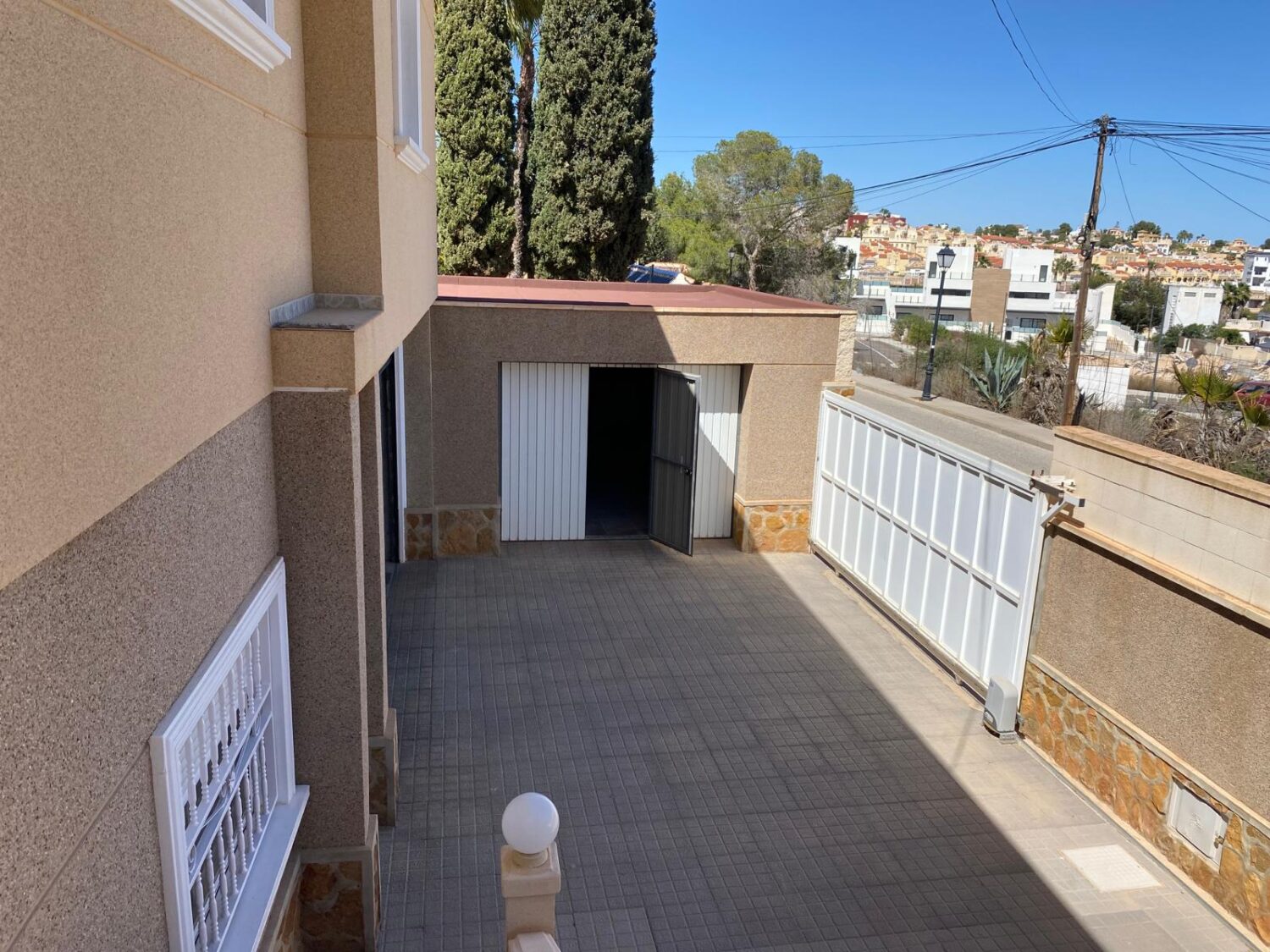 For Sale. Villa in Villamartin