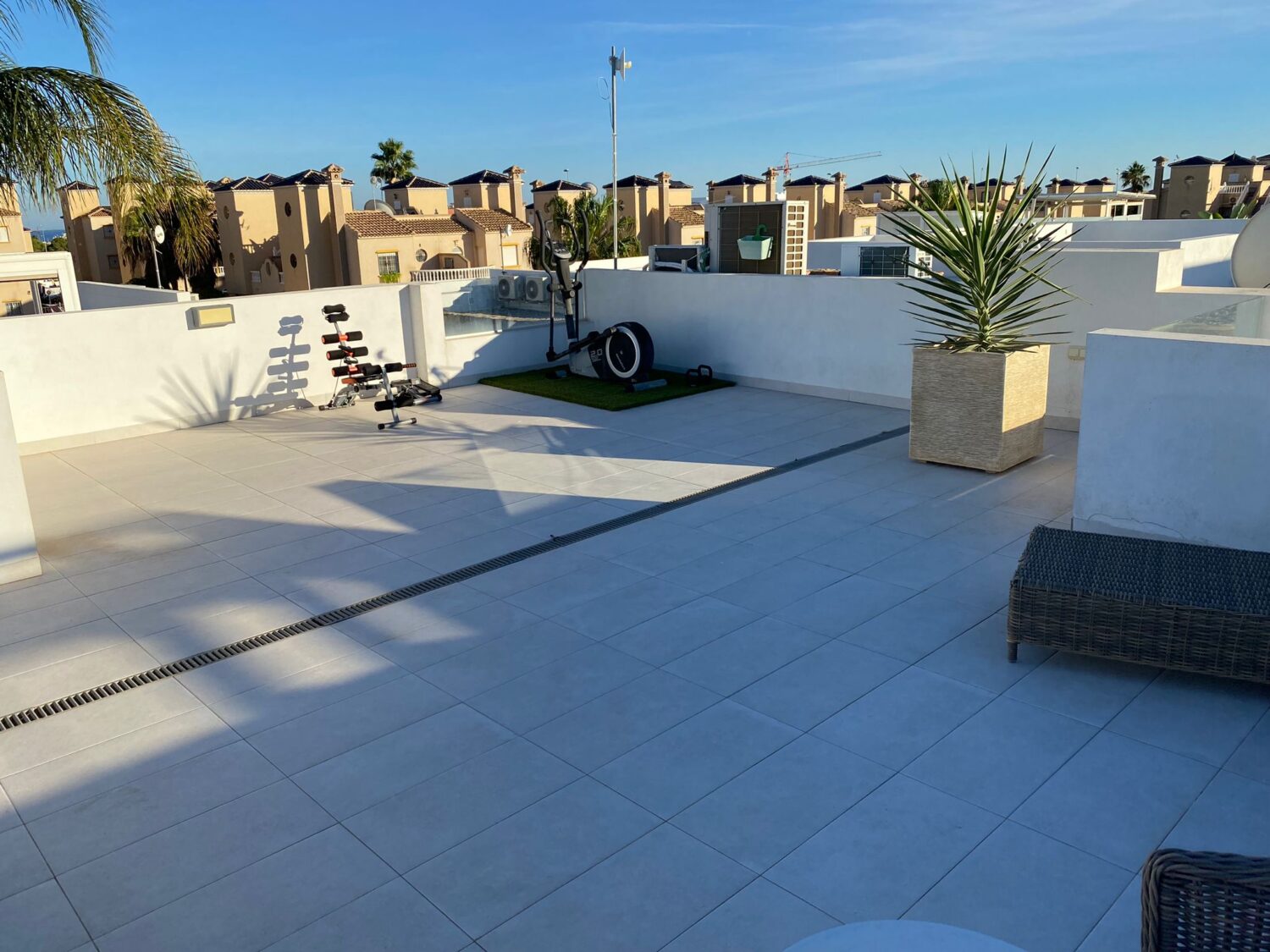 Verkoop. villa in Cabo Roig