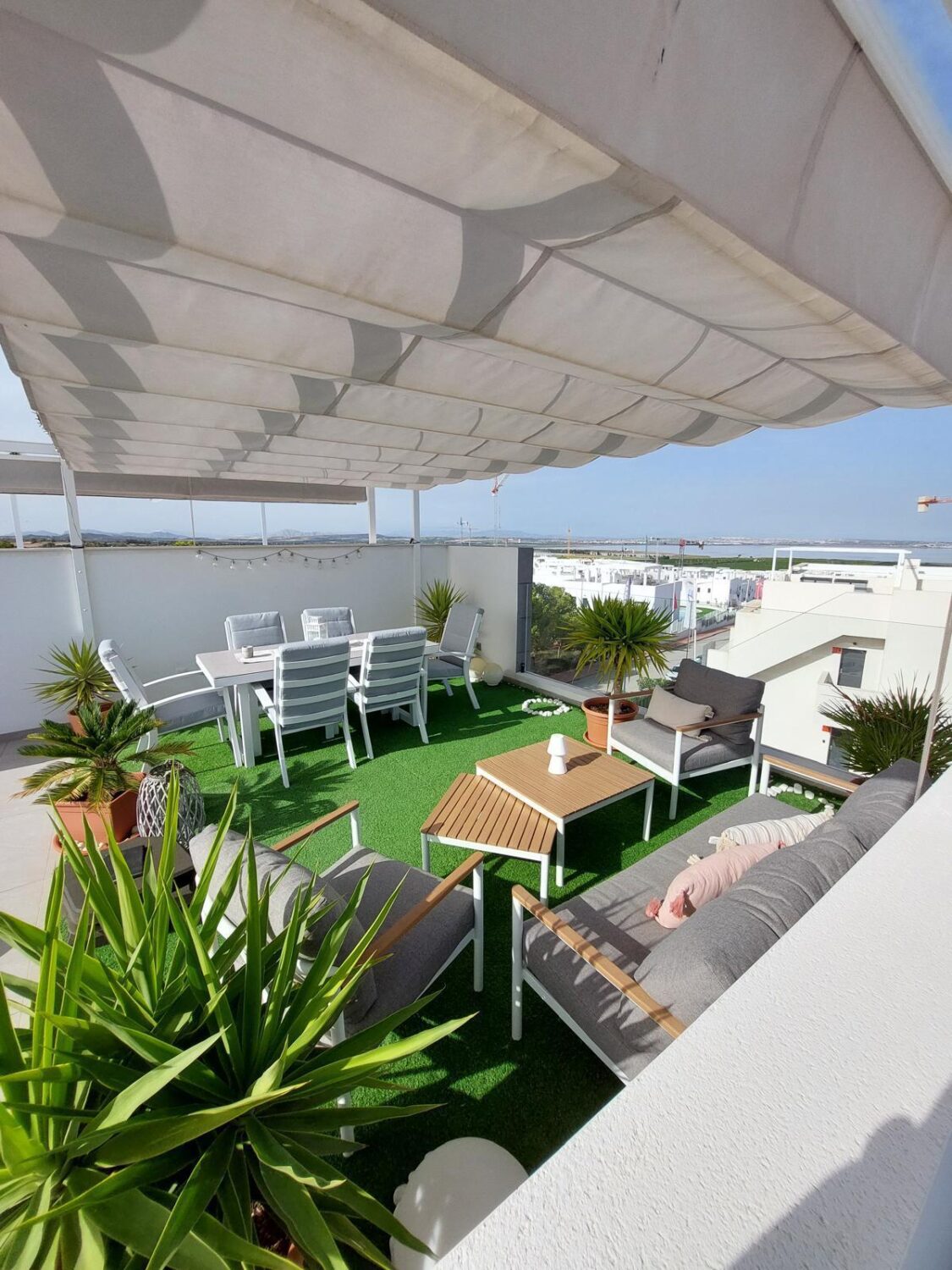 For Sale. Apartment in Los Balcones