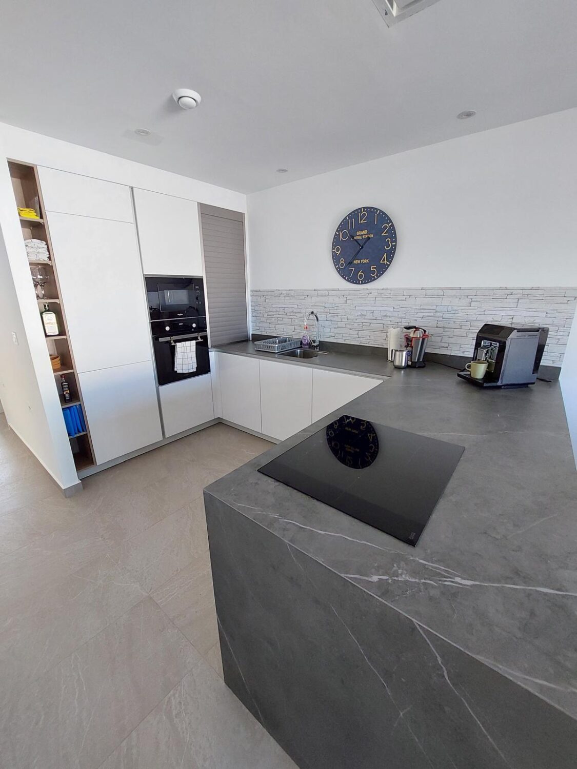 For Sale. Apartment in Los Balcones