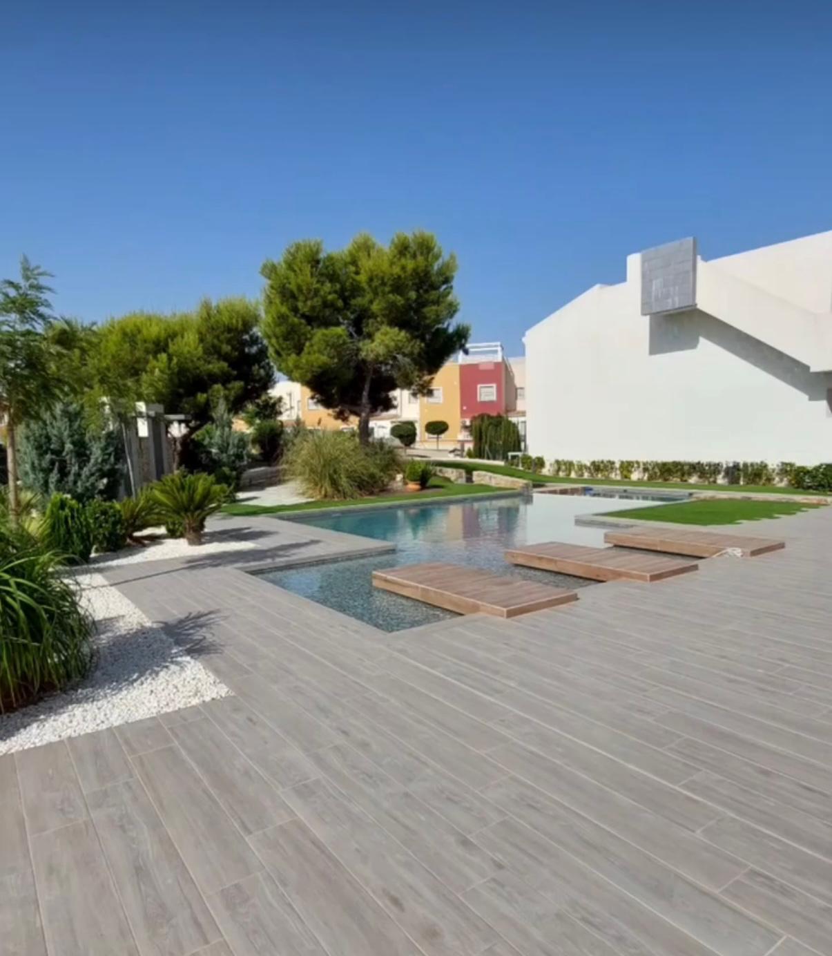 For Sale. Apartment in Los Balcones