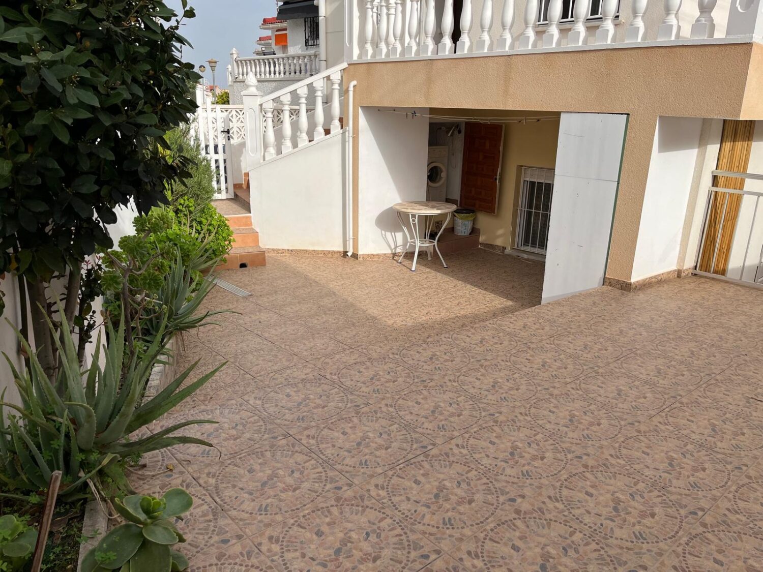 apartment en torrevieja ·  149000€