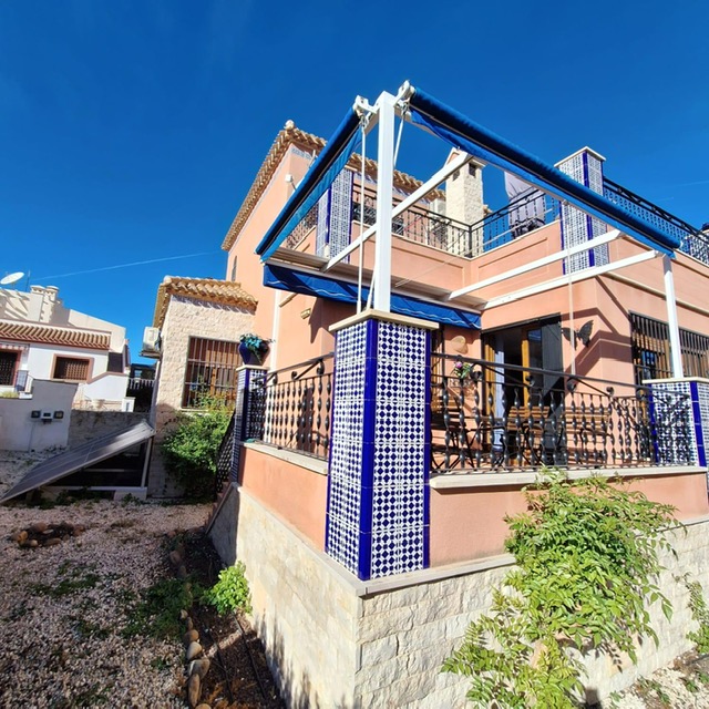 detached-villa en san-miguel-de-salinas ·  259900€