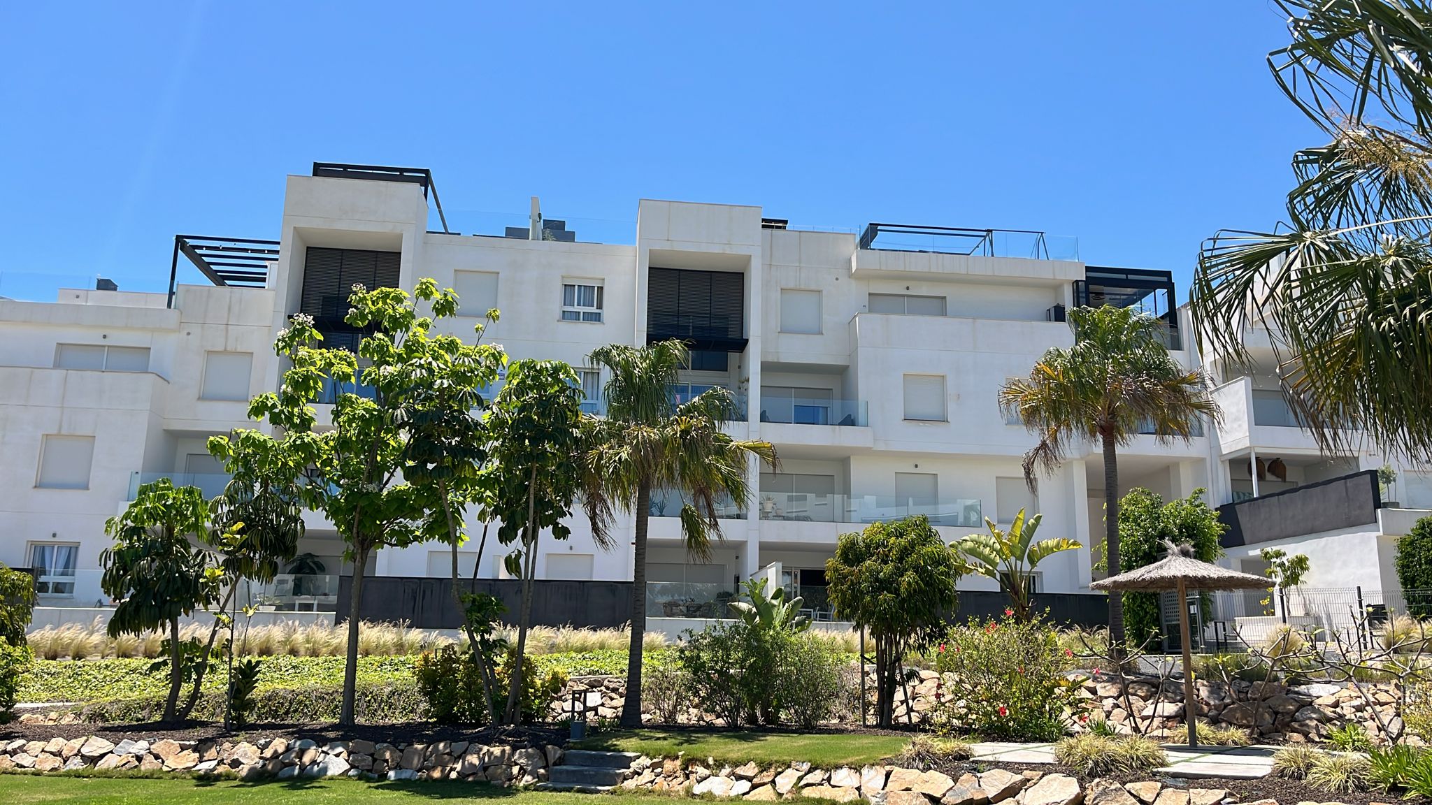 apartment en los-altos ·  389900€