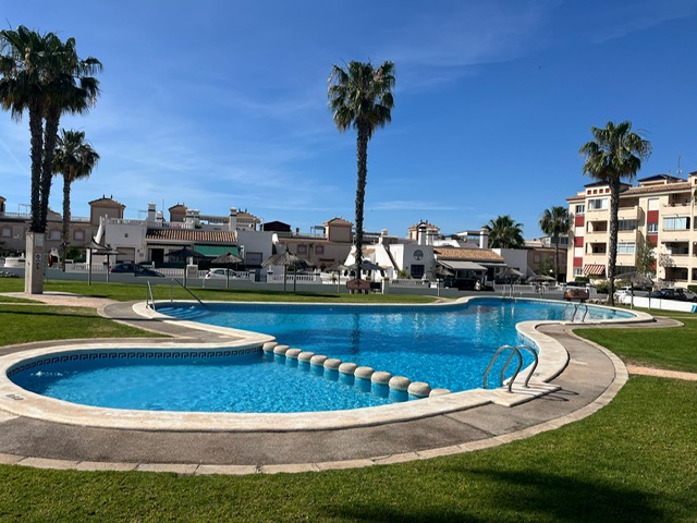 apartment en playa-flamenca ·  179900€