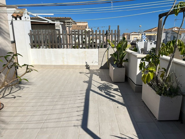 quad-house en playa-flamenca ·  199999€