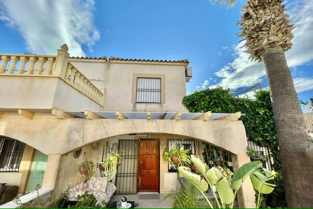 quad-house en playa-flamenca ·  228000€